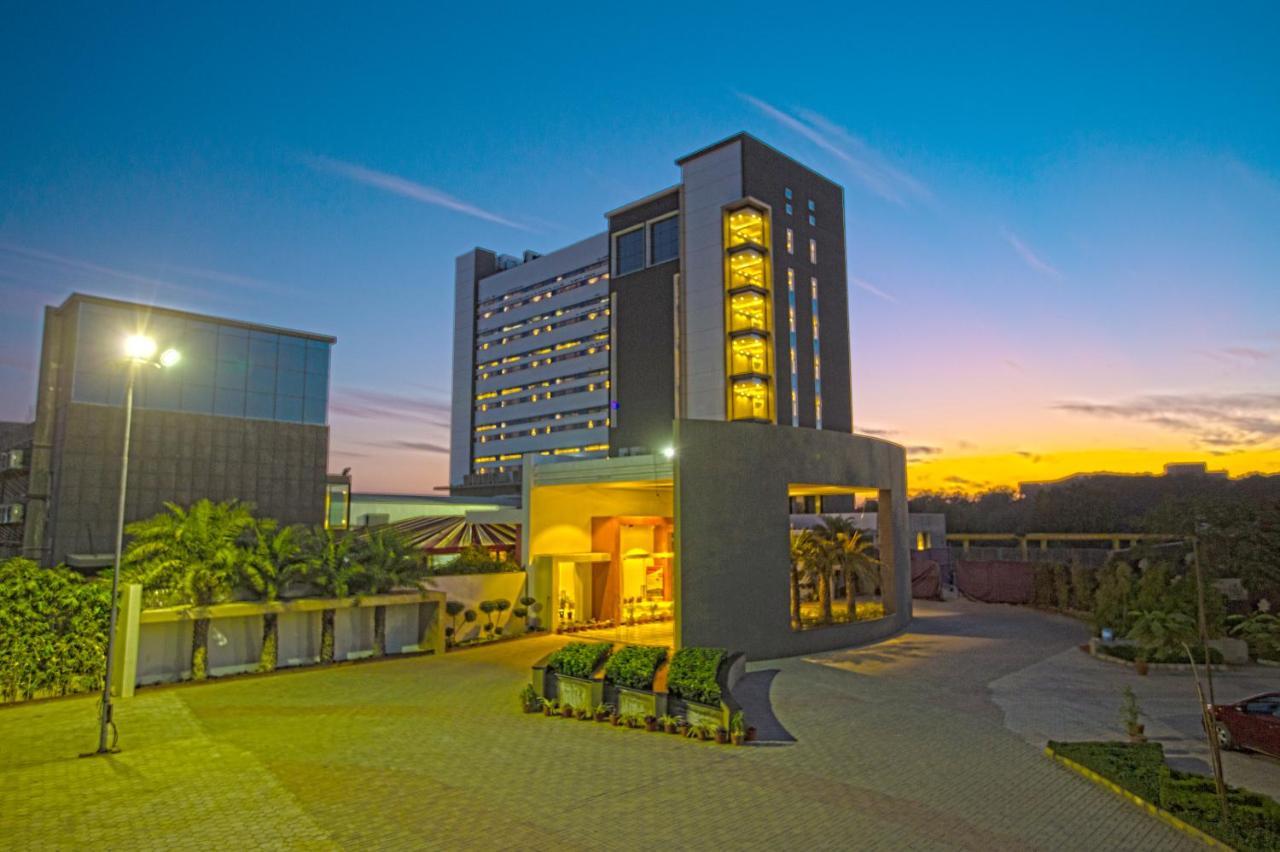 Hotel Kasturi Orchid Pal Экстерьер фото