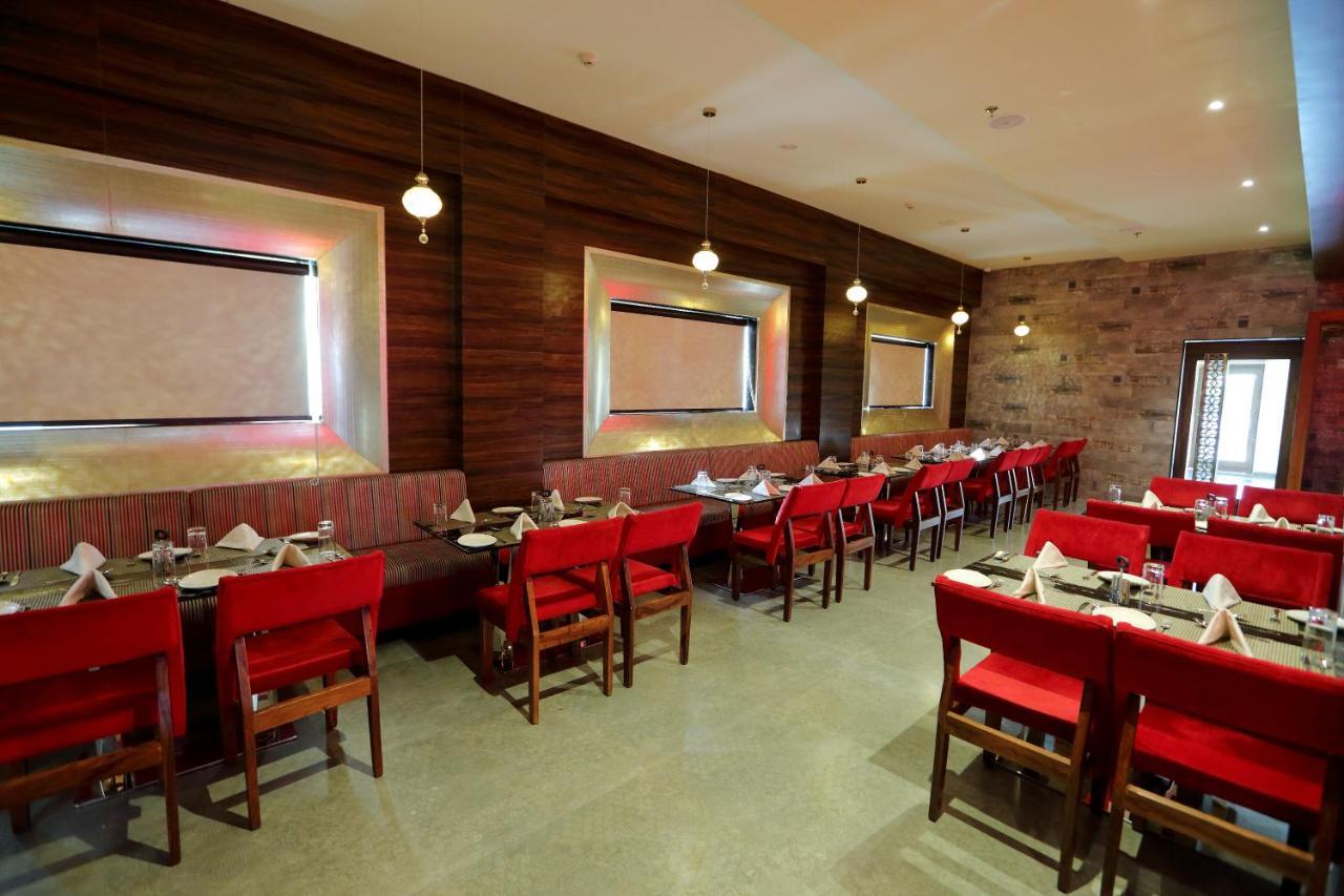 Hotel Kasturi Orchid Pal Экстерьер фото