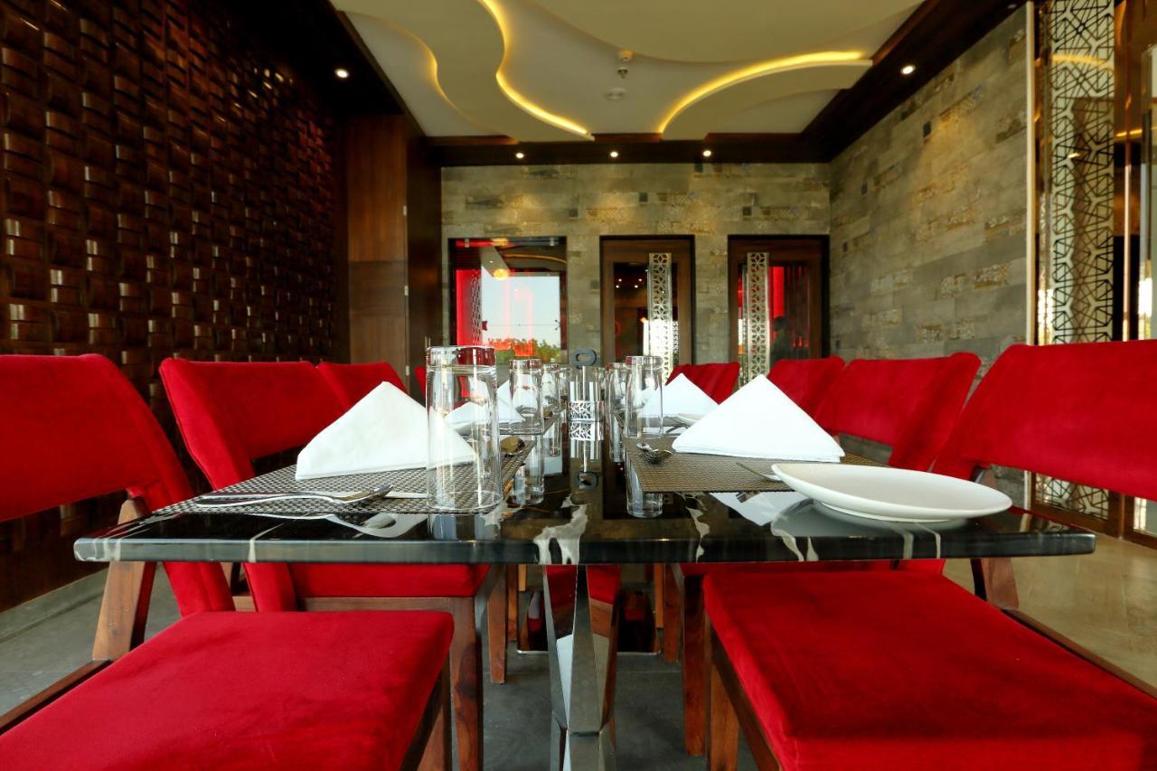 Hotel Kasturi Orchid Pal Экстерьер фото