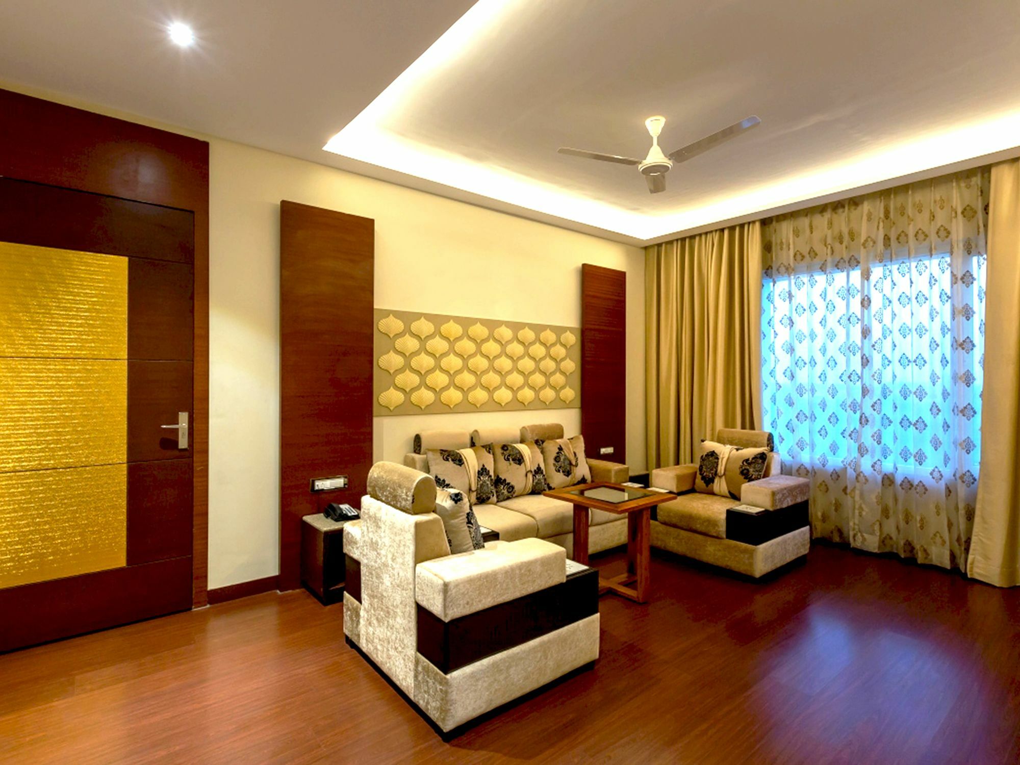 Hotel Kasturi Orchid Pal Экстерьер фото